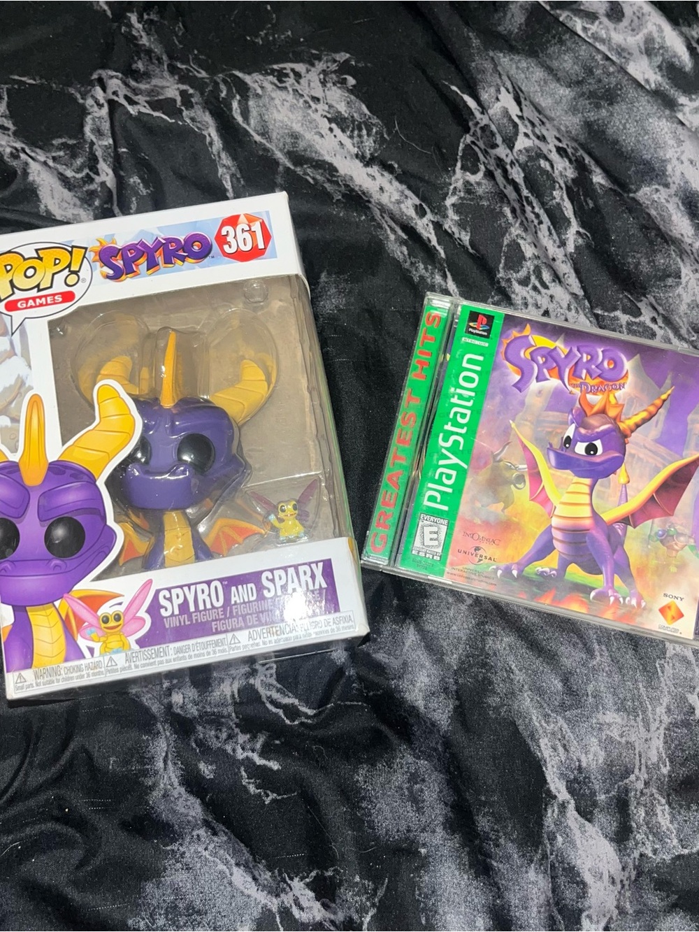 Funko Spyro and Spars Figure - Purple & Yellow with original PlayStation game